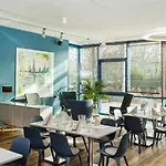 Inndependence Hotel 3*