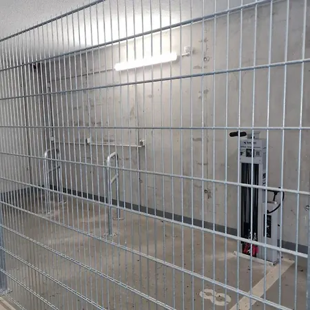 Inndependence מלון