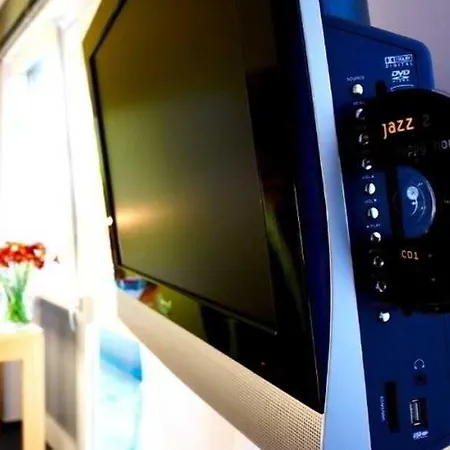 Inndependence מלון